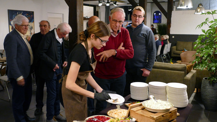 Feestmiddag 20-11-2021028.jpg